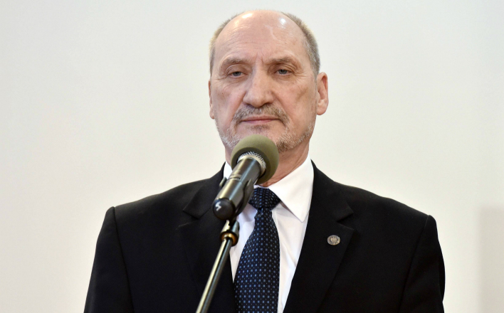 Польша бряцает оружием