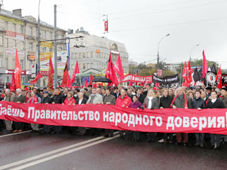 Мы наступаем, они пятятся. Ответ Геннадия Зюганова премьер-министру Владимиру Путину