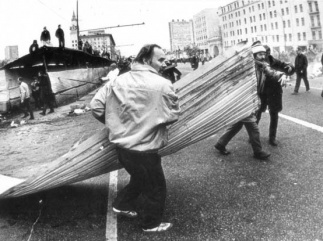Октябрь 1993-го: когда исчезает страх